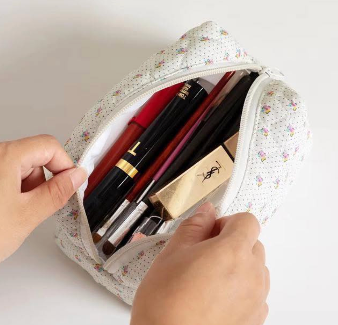 Maci Pouch