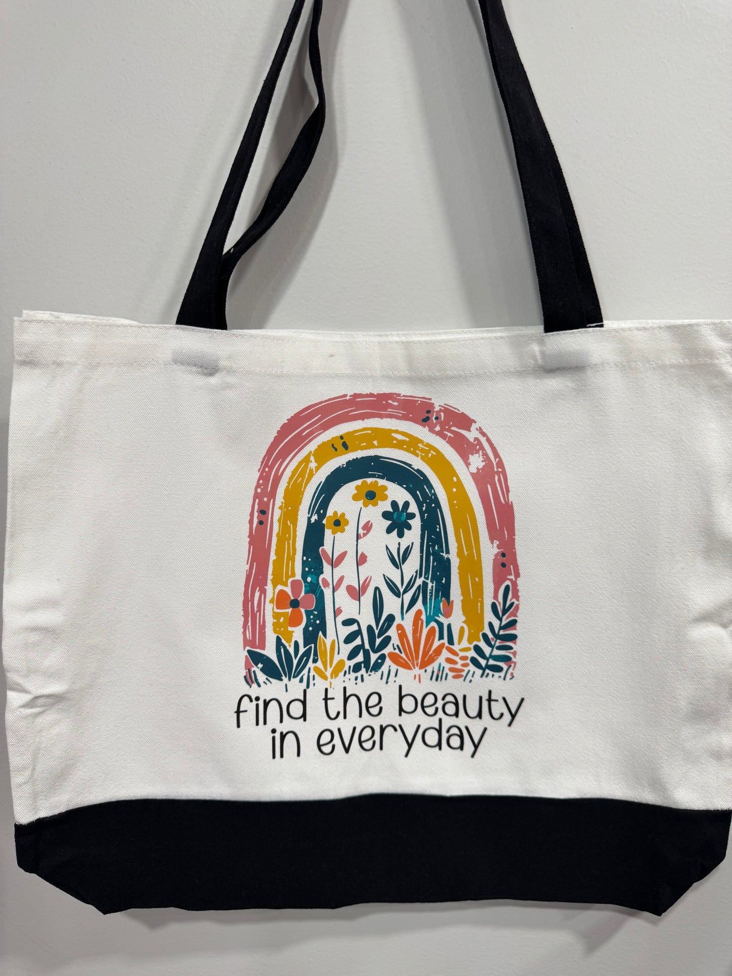 Find The Beauty Tote