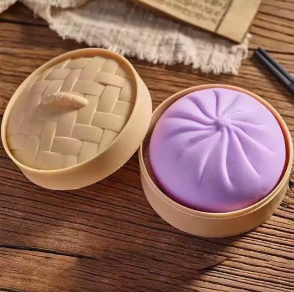 Dumpling Squeeze Squishy with Case